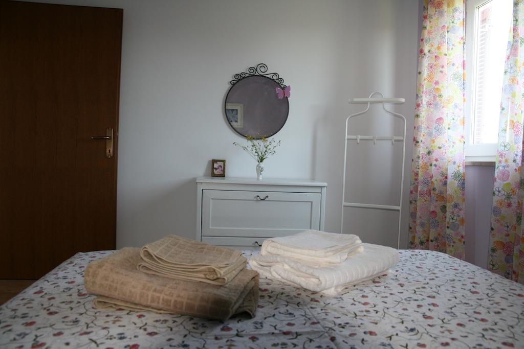 Apartments Roza Medulin Rom bilde