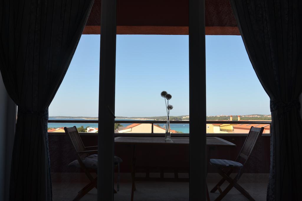 Apartments Roza Medulin Rom bilde