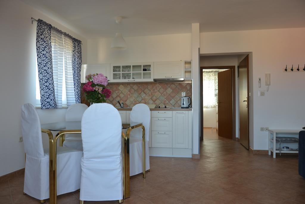 Apartments Roza Medulin Rom bilde